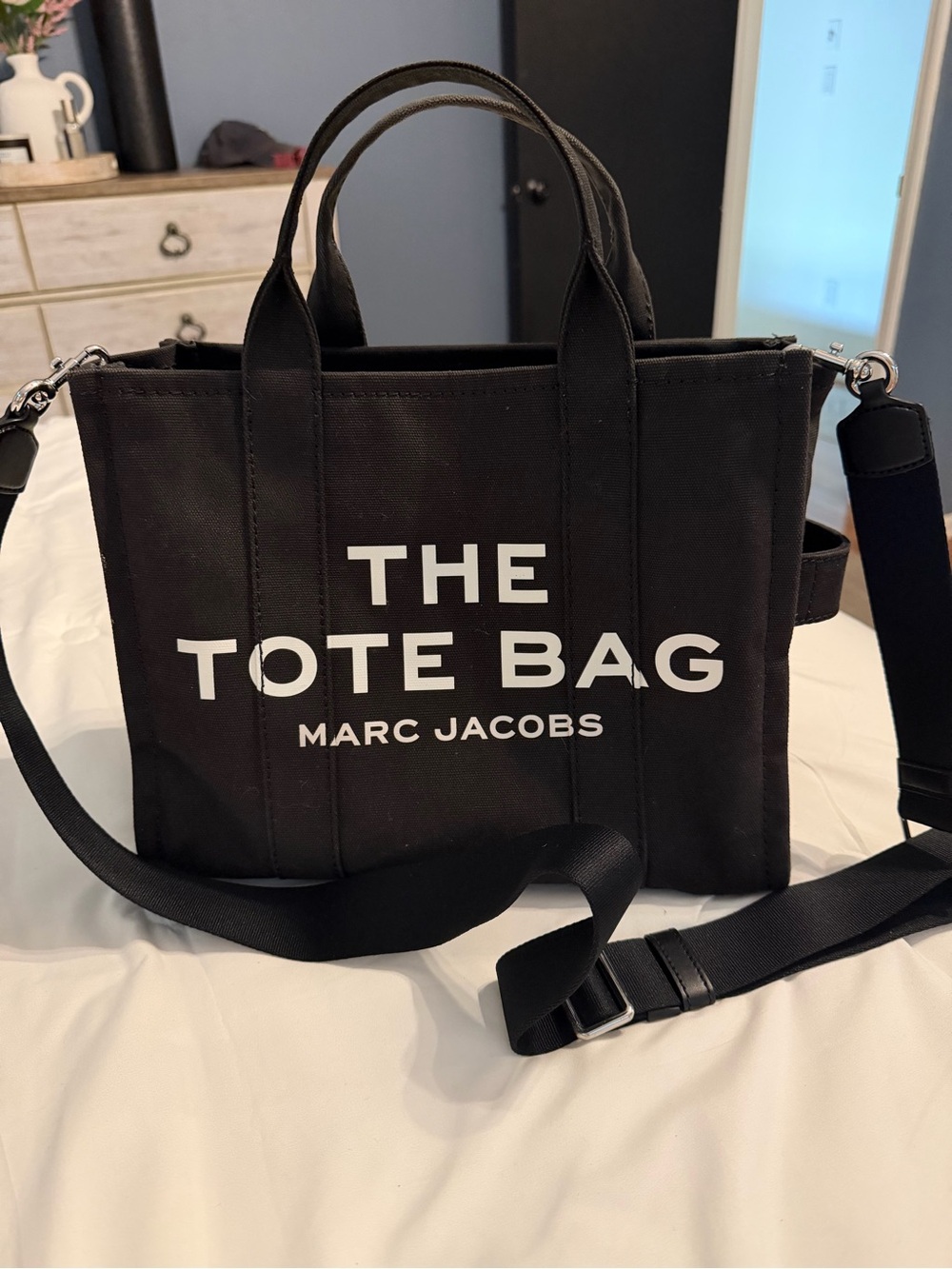 Marc Jacobs The Tote Bag - Black Canvas Tote - Picture 1 of 5